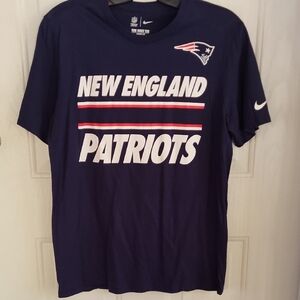 NFL Nike New England Patriots large tshirt